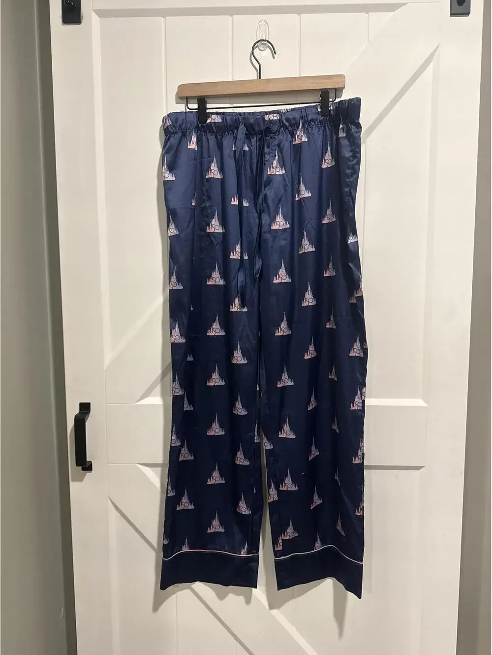 Disney 50th Anniversary Navy Satin Castle Print Pajama Set, Women's XL - Picture 3 of 8